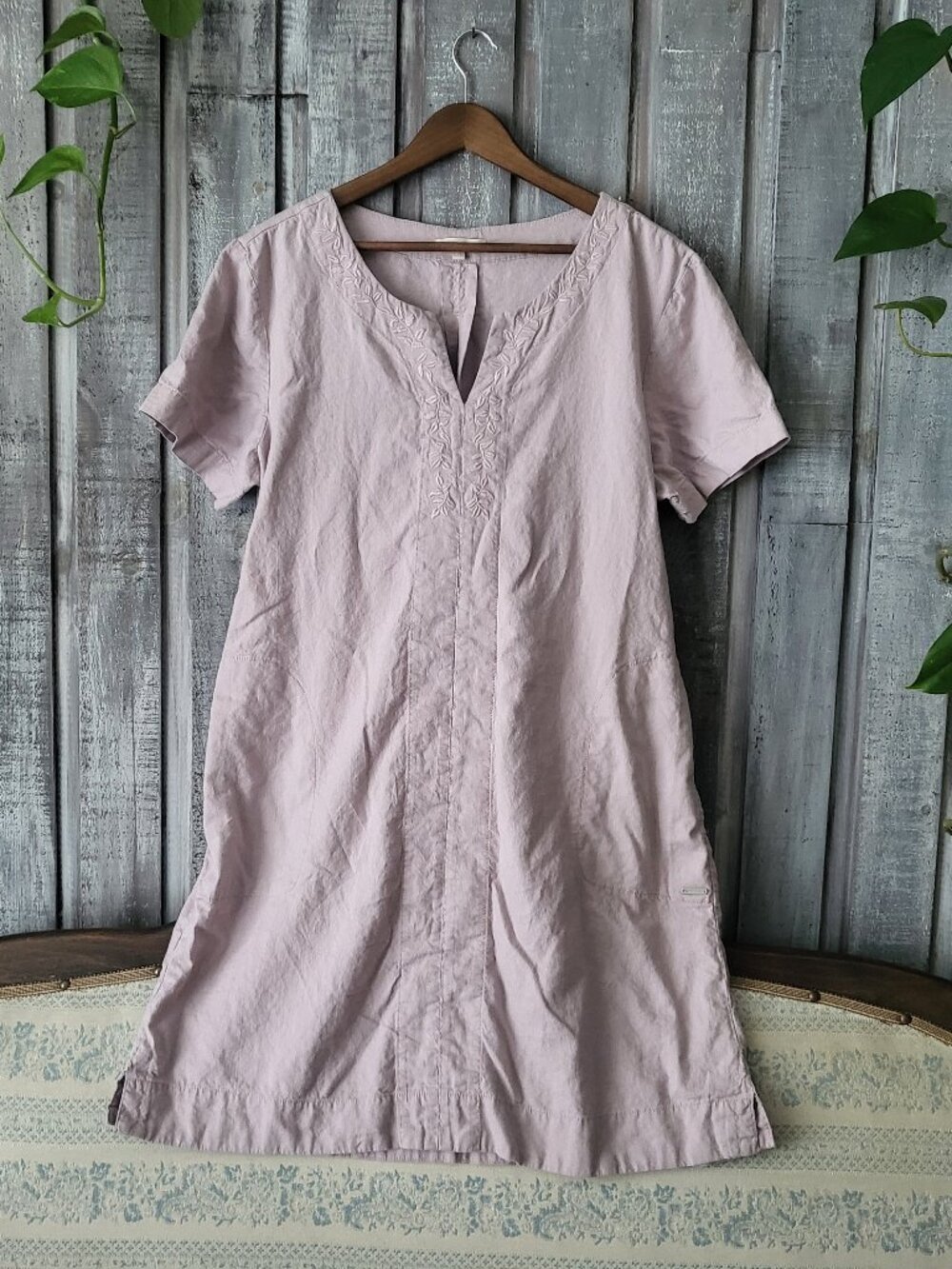 Simon Chang Linen Blend Embroidered Shift Dress With Belt XL